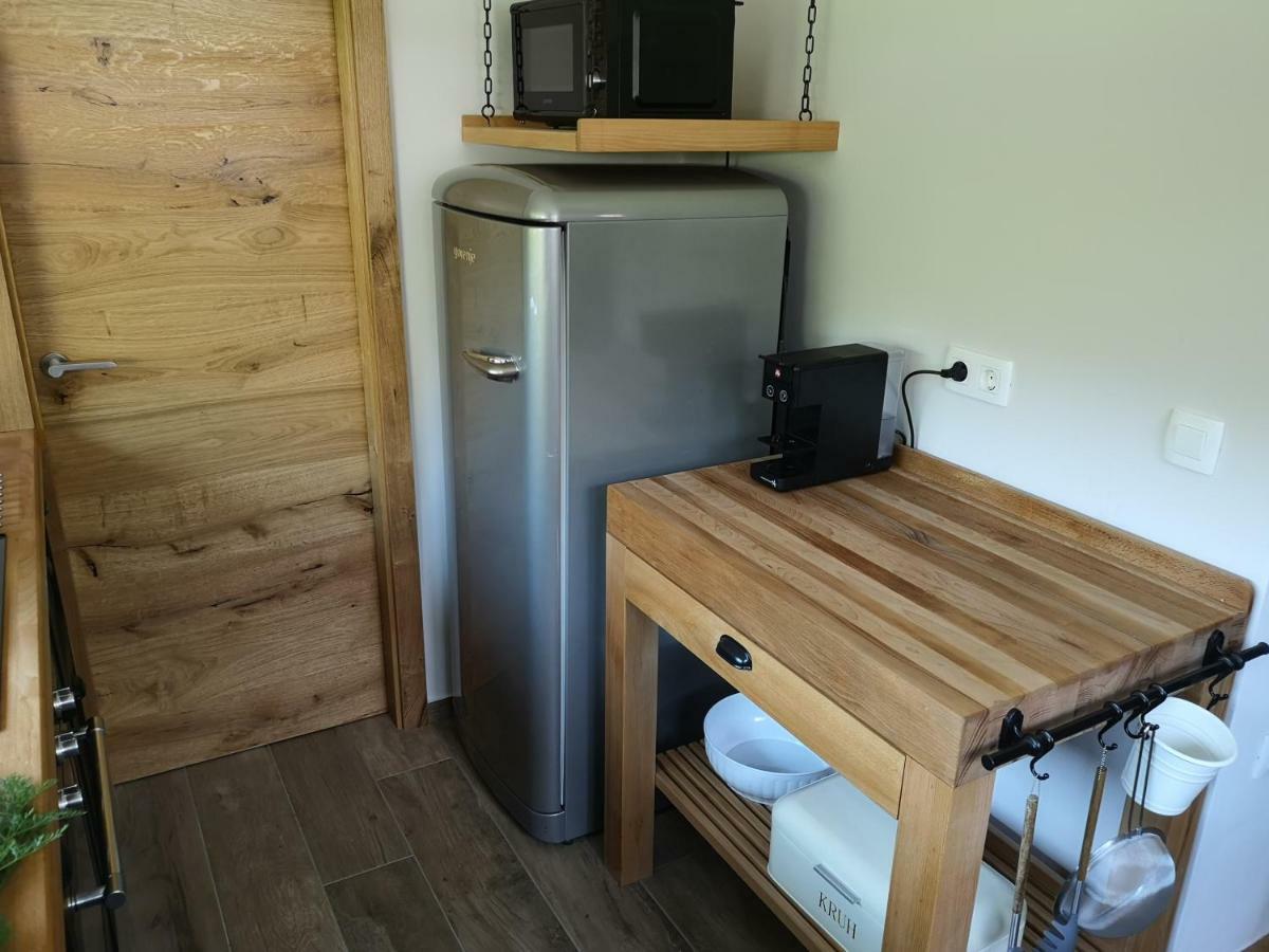 פרדבור Holiday House Red Deer מראה חיצוני תמונה