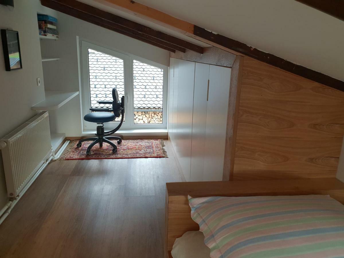 פרדבור Holiday House Red Deer מראה חיצוני תמונה